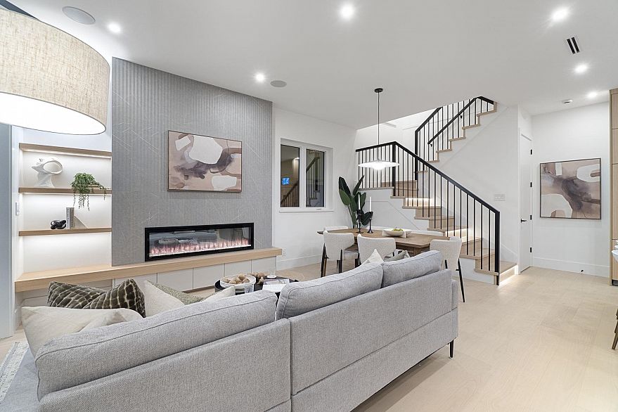 1 1945 E 13th Avenue