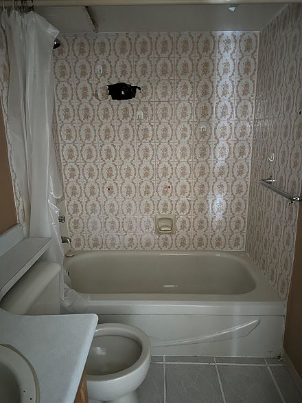 206 2299 E 30th Avenue