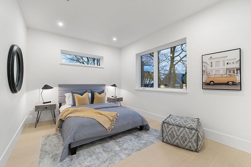 1 1945 E 13th Avenue