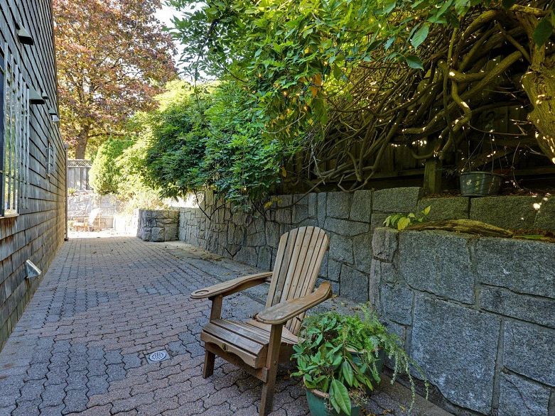 7847 Marchwood Place