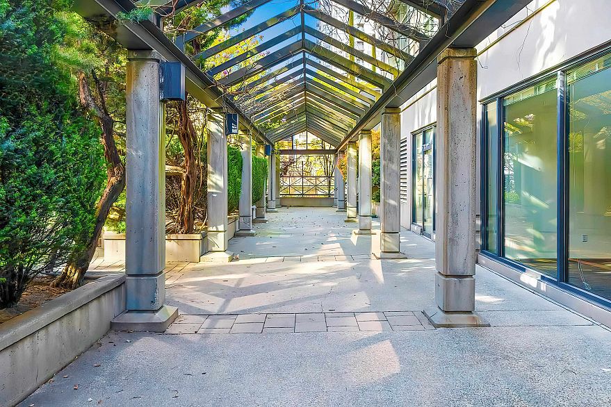 2303 1188 Howe Street