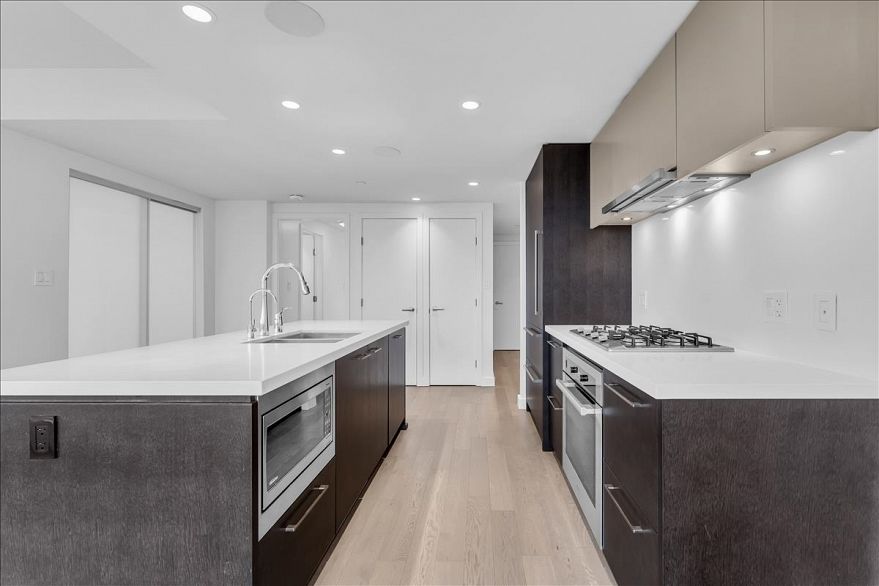 2016 1618 Quebec Street