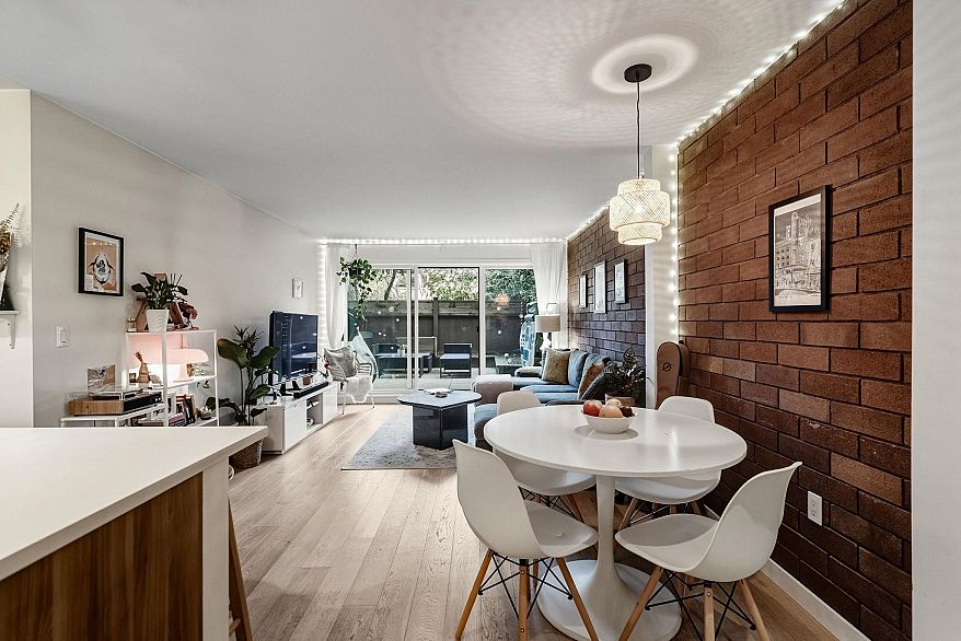 110 330 E 7th Avenue