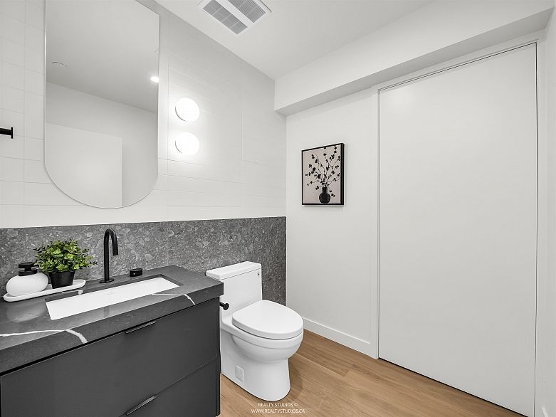 1 1120 E 23rd Avenue