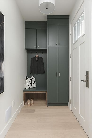 2 8508 East Boulevard