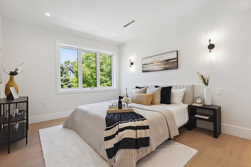 #1 2244 E 11th Avenue