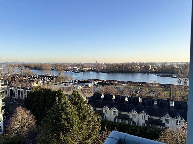 1001 2733 Chandlery Place