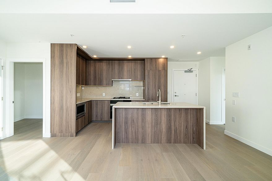 506 5212 Cambie Street