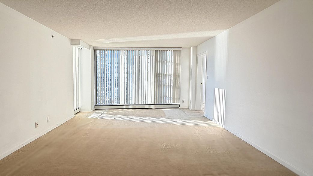 1705 1228 Marinaside Crescent