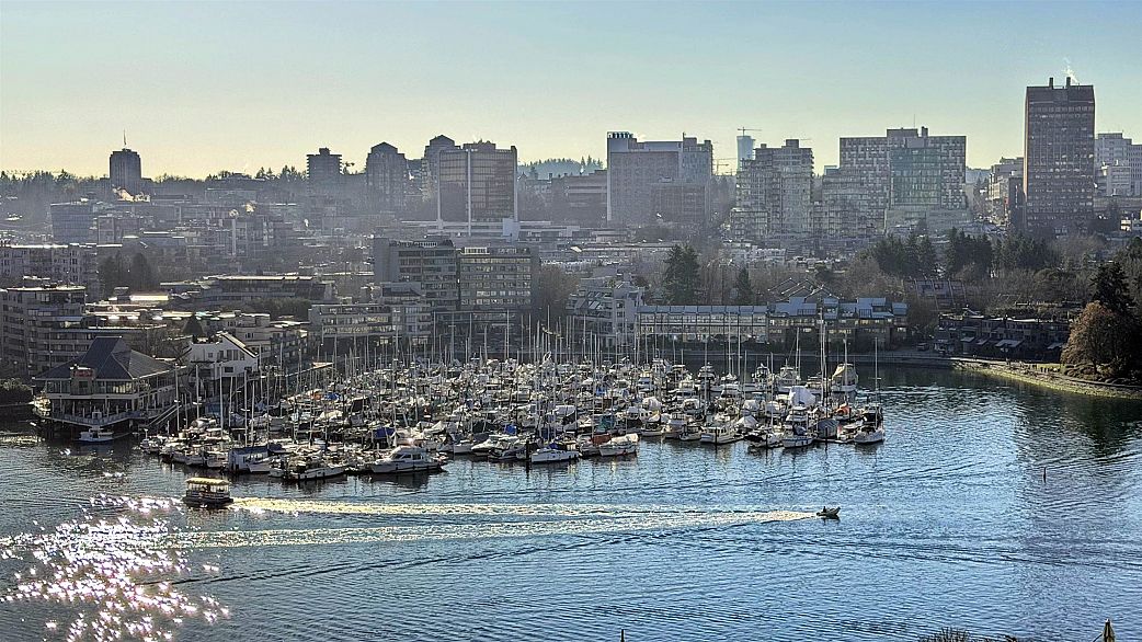 1705 1228 Marinaside Crescent