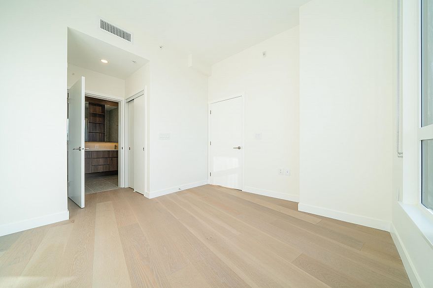 506 5212 Cambie Street