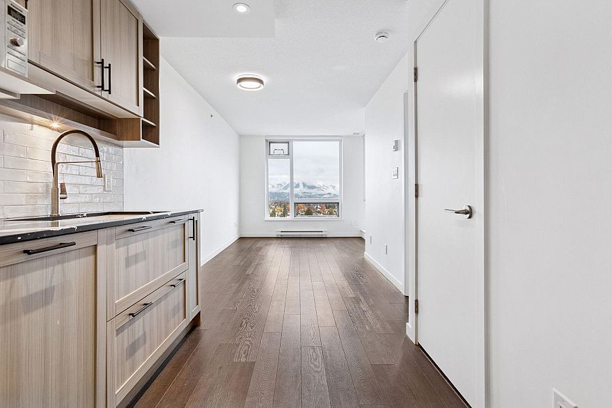 2003 5515 Boundary Road