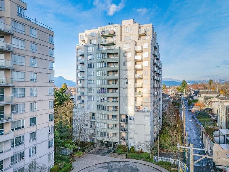 311 3489 Ascot Place