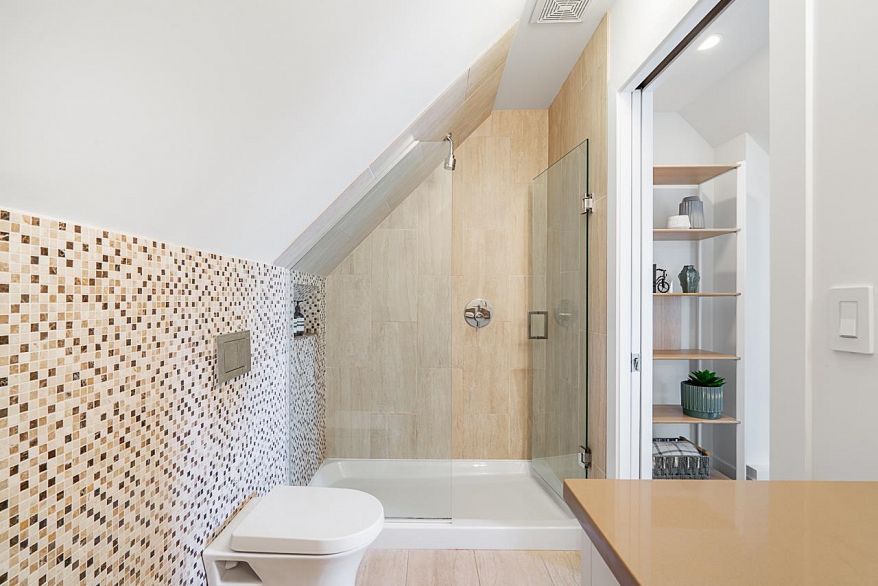 1915 Templeton Drive