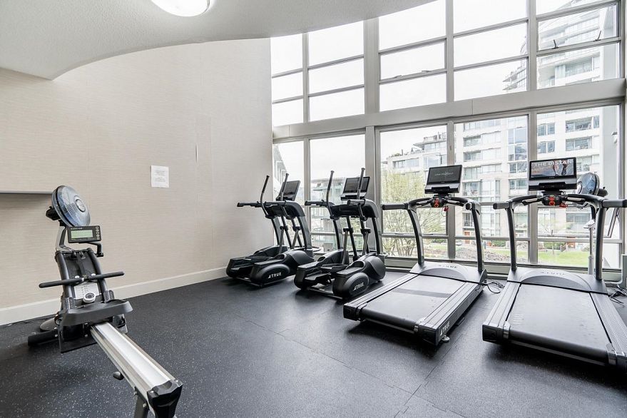 1705 1228 Marinaside Crescent