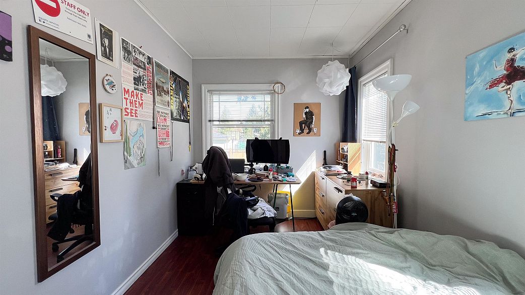 3088 Discovery Street