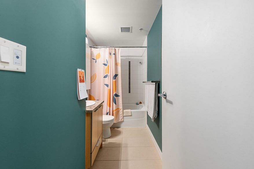 315 707 E 20th Avenue