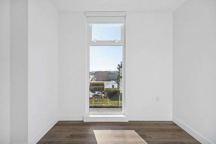 306 8181 Chester Street