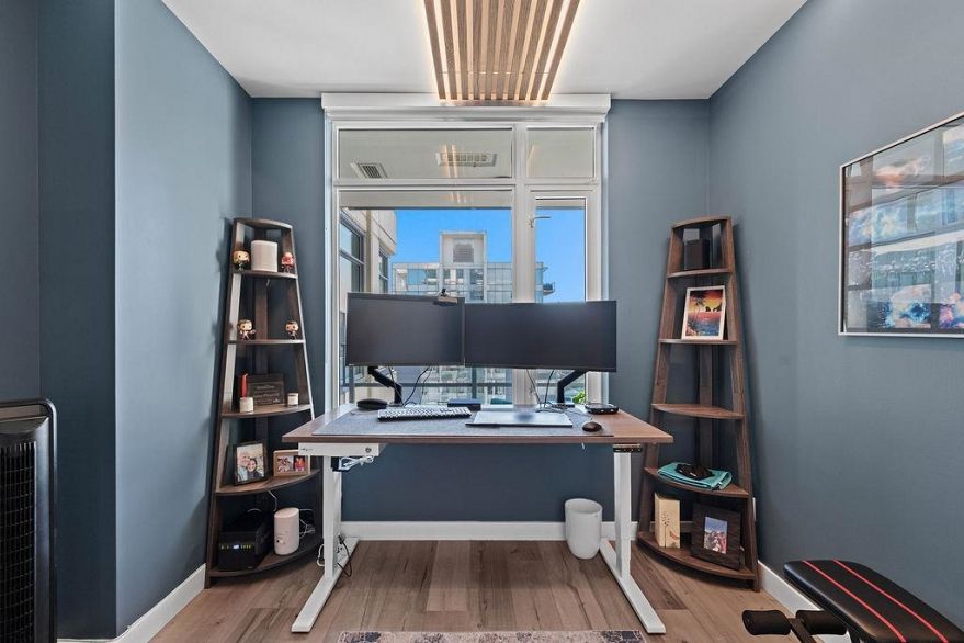 110 Switchmen Street