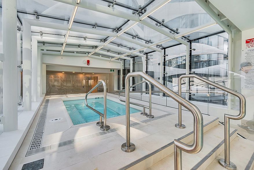 2008 1033 Nelson Street