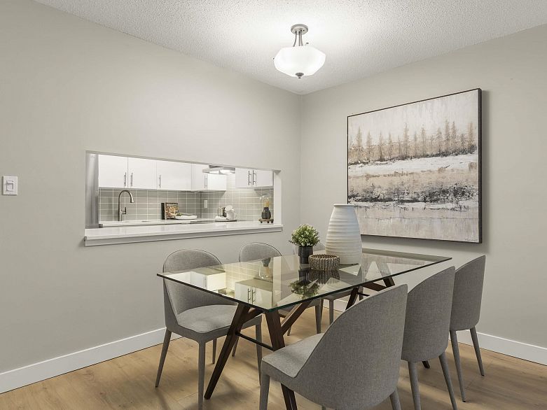 216 1990 W 6th Avenue