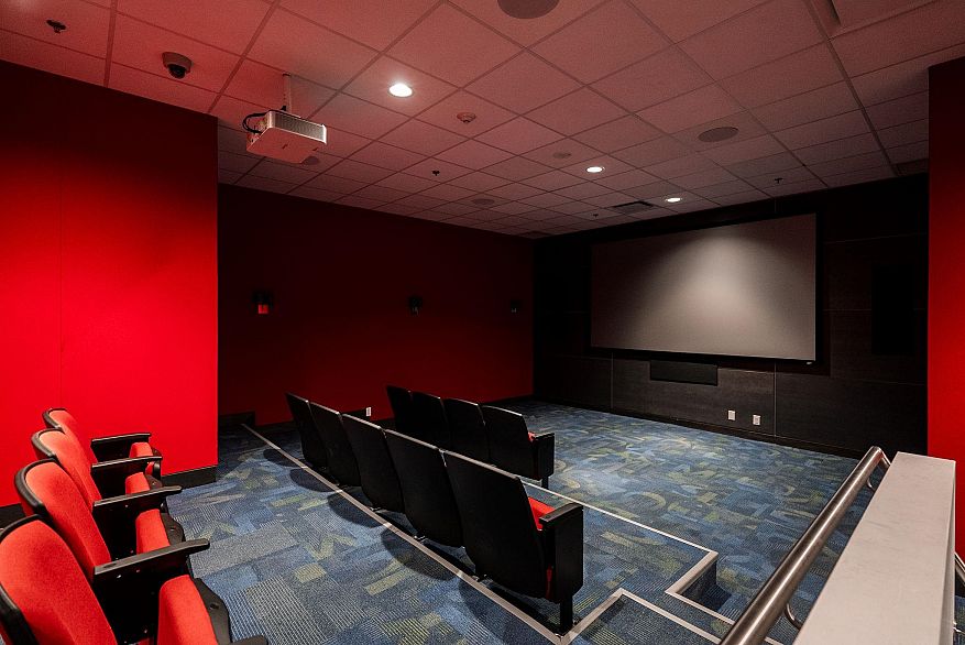 2503 1283 Howe Street