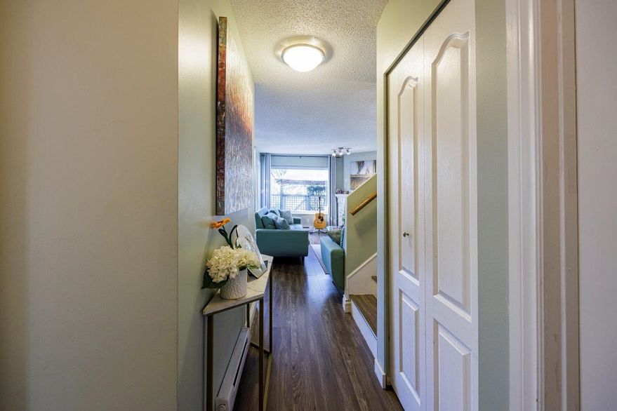 3340 Marquette Crescent