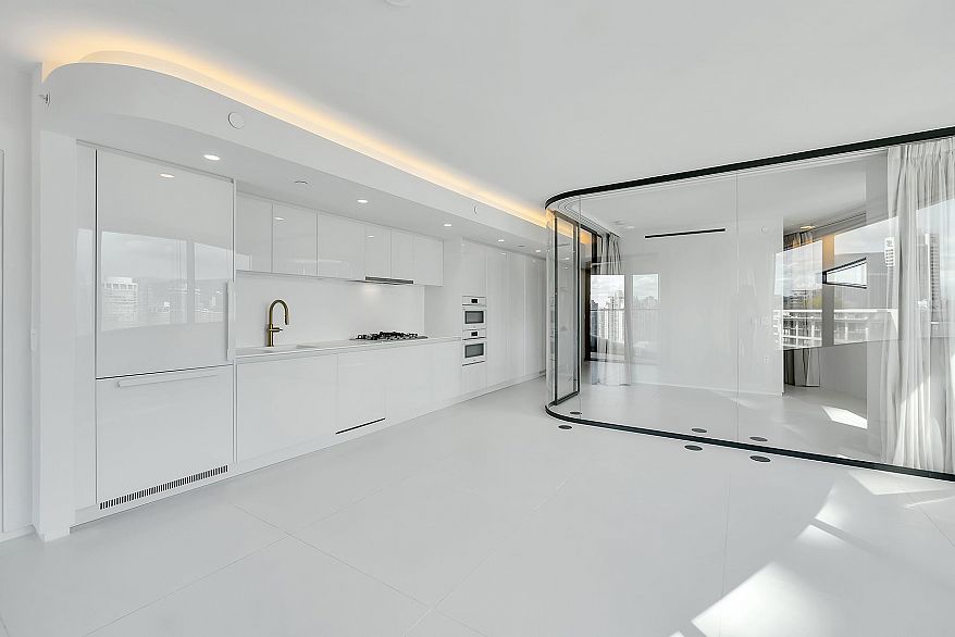 2008 1033 Nelson Street