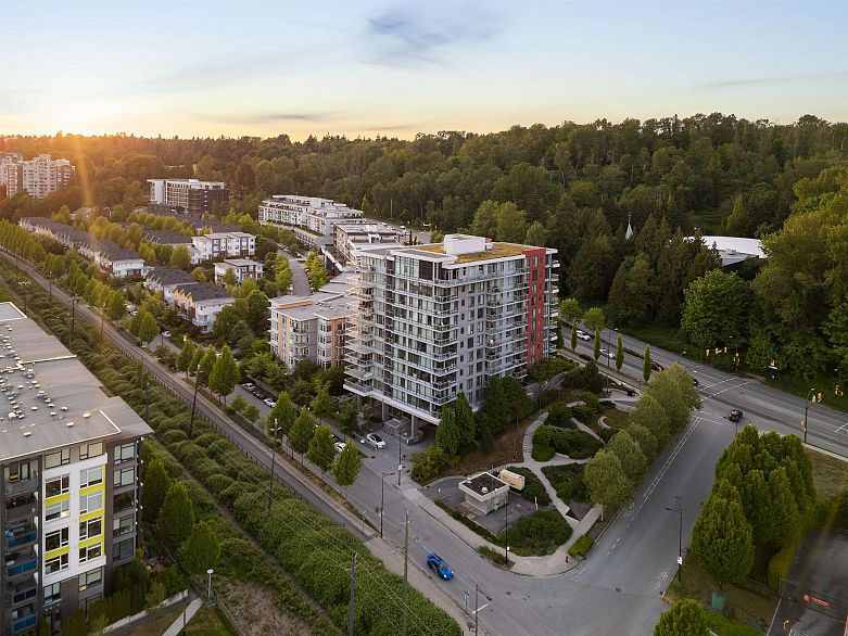 511 3281 E Kent Avenue North Avenue