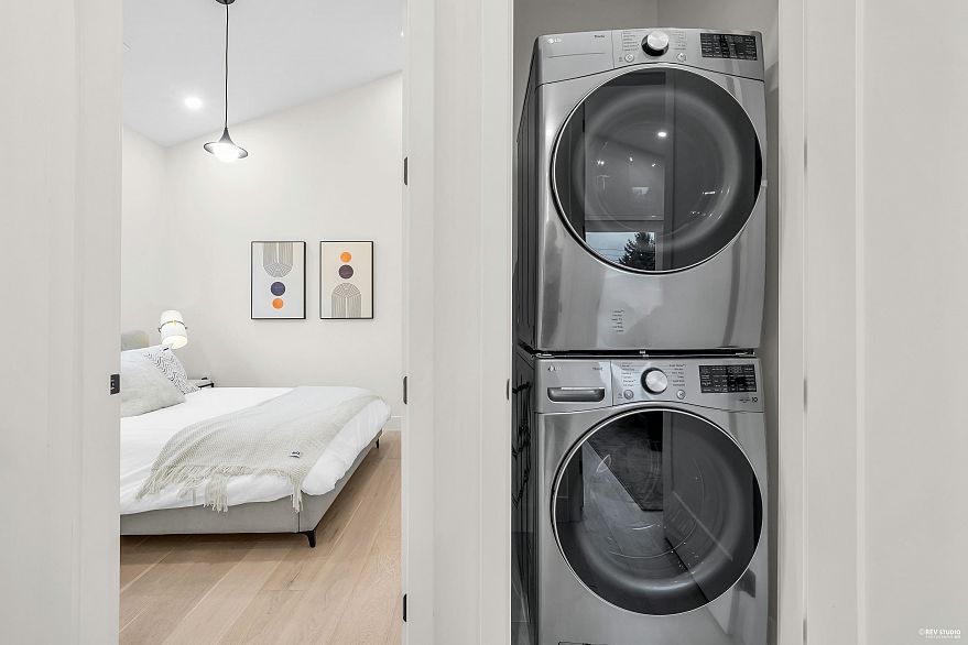 1 65 E King Edward Avenue