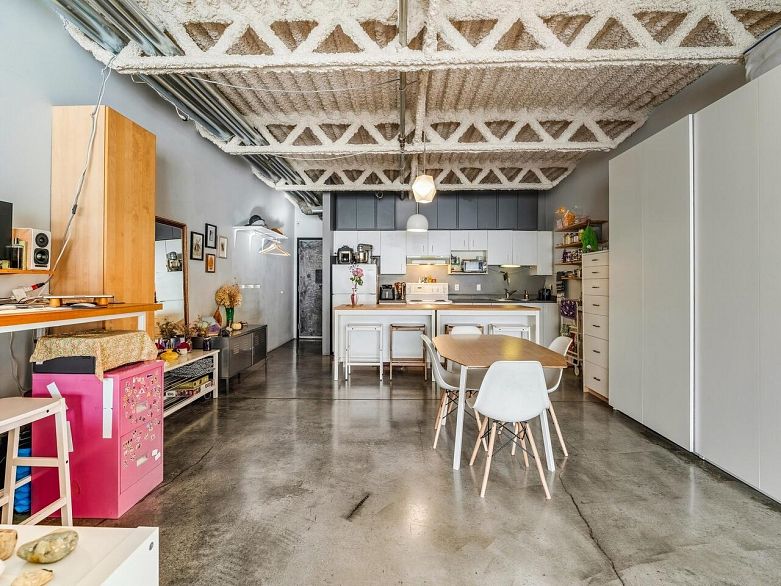 327 350 E 2nd Avenue