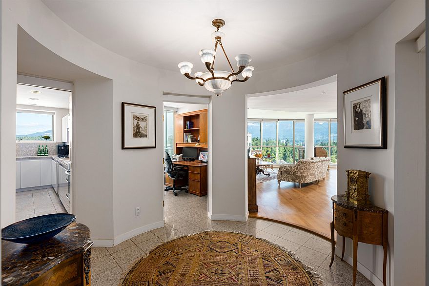 1701 1888 Alberni Street