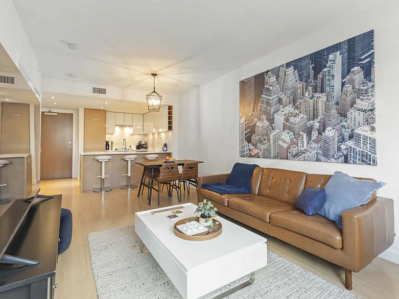 110 110 Switchmen Street