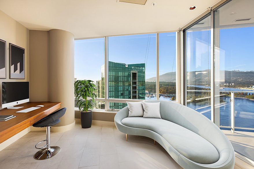 3102 1077 W Cordova Street