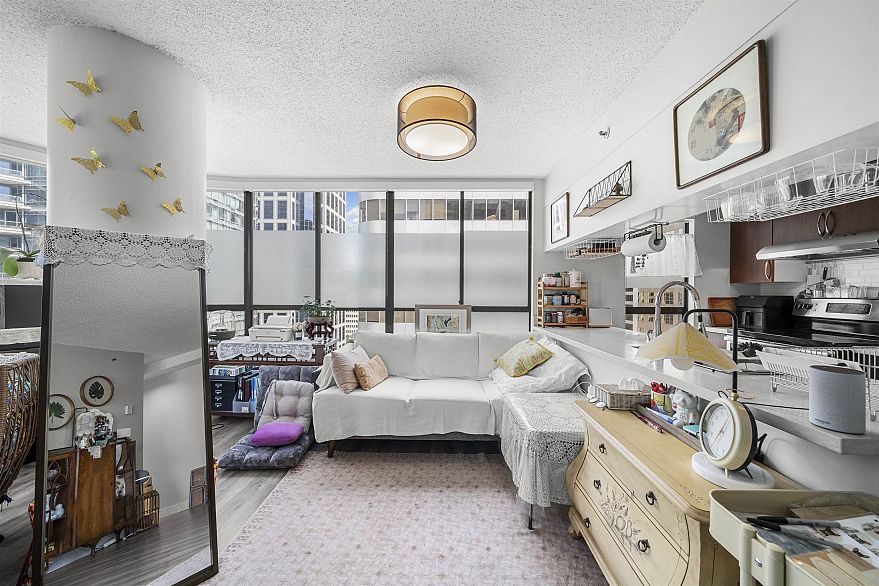 1506 1060 Alberni Street