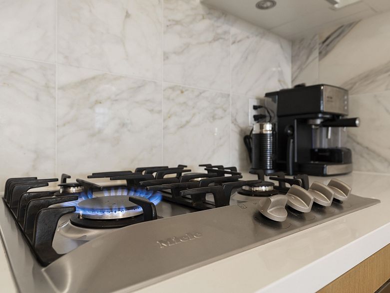 110 110 Switchmen Street