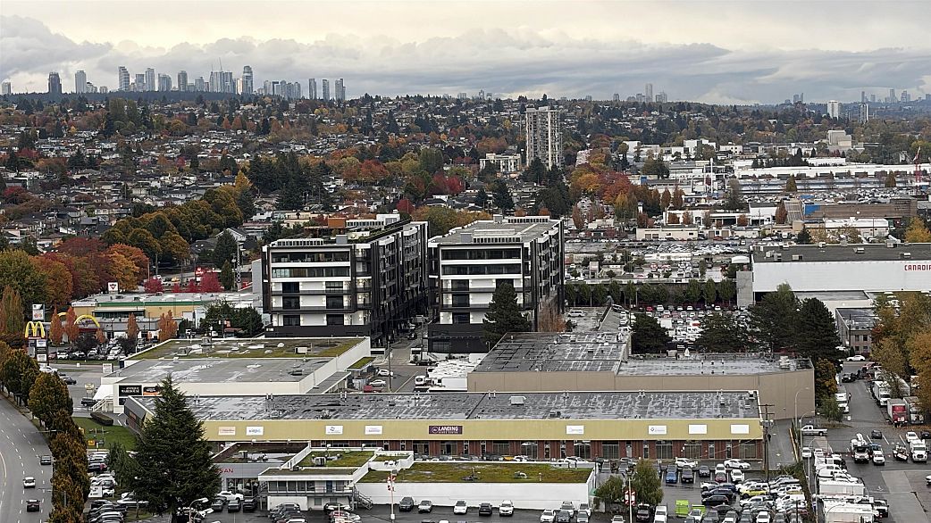 1905 8189 Cambie Street