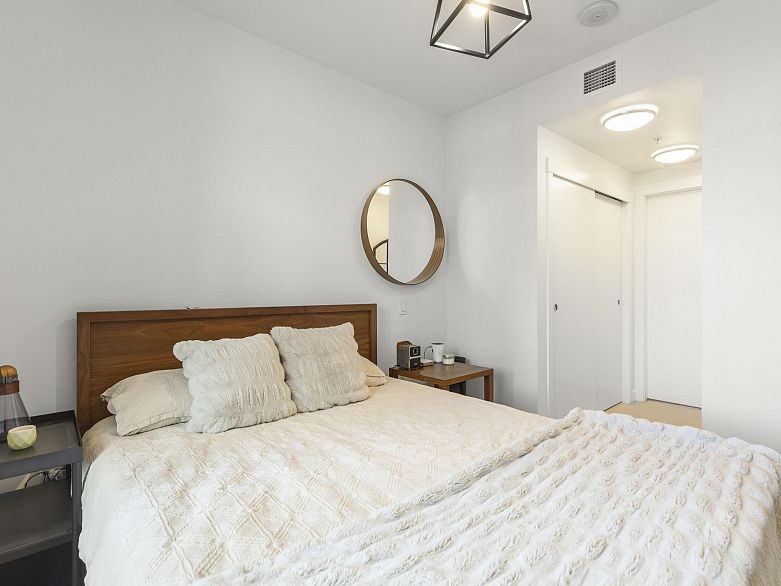 110 110 Switchmen Street