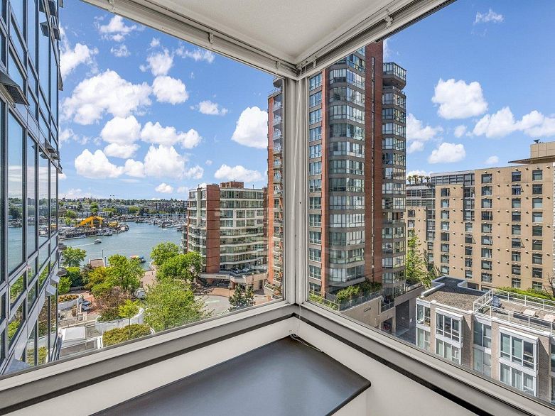 910 1500 Hornby Street