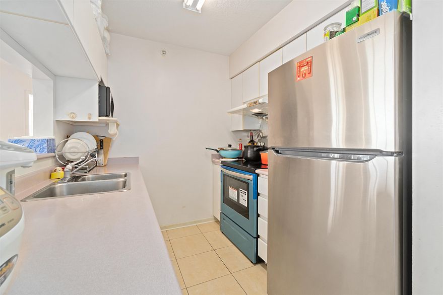 1204 3455 Ascot Place