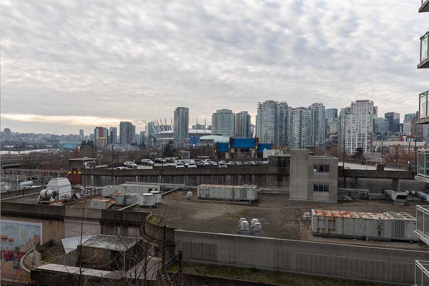 917 188 Keefer Street