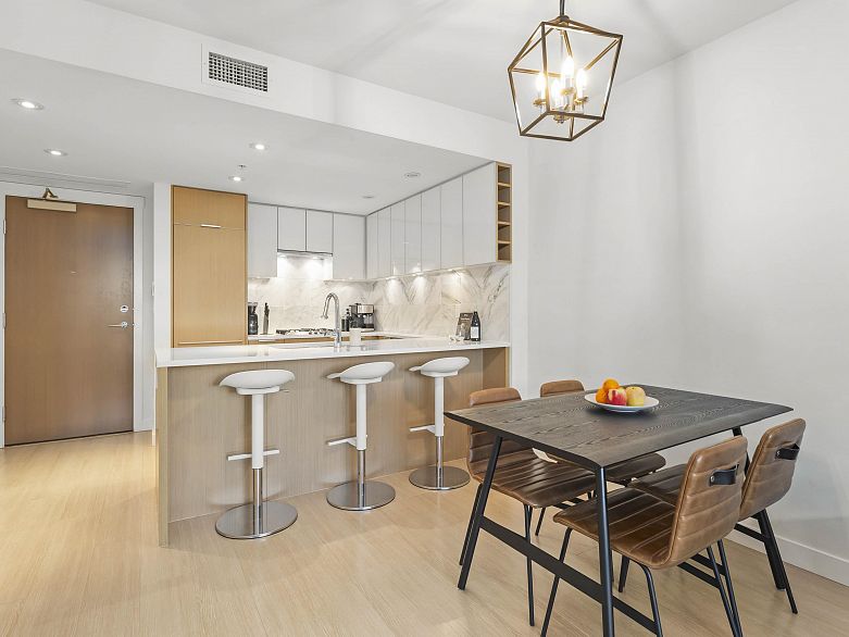 110 110 Switchmen Street