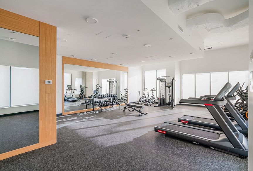 306 8181 Chester Street