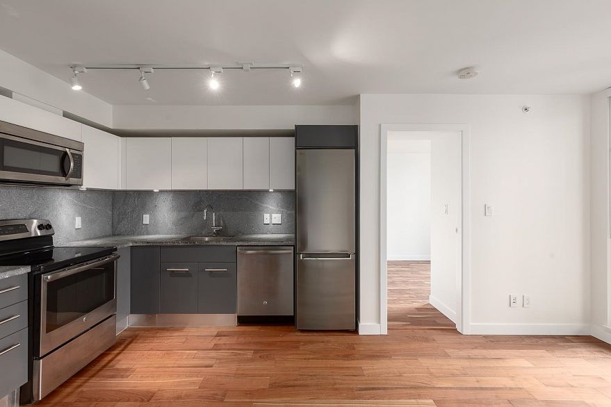 917 188 Keefer Street