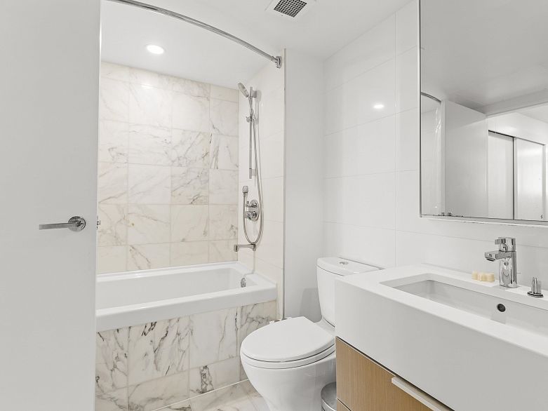 110 110 Switchmen Street