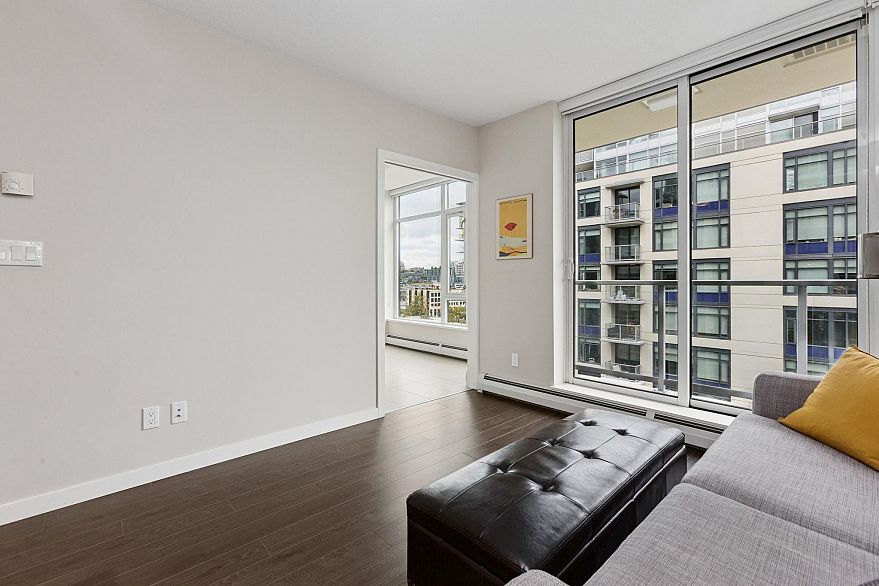 1001 108 W 1st Avenue