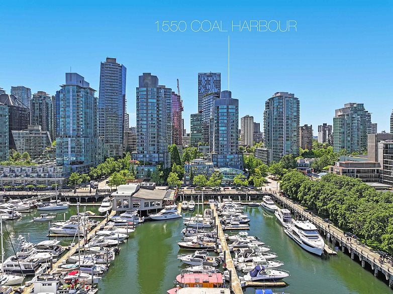L302 1550 Coal Harbour Quay