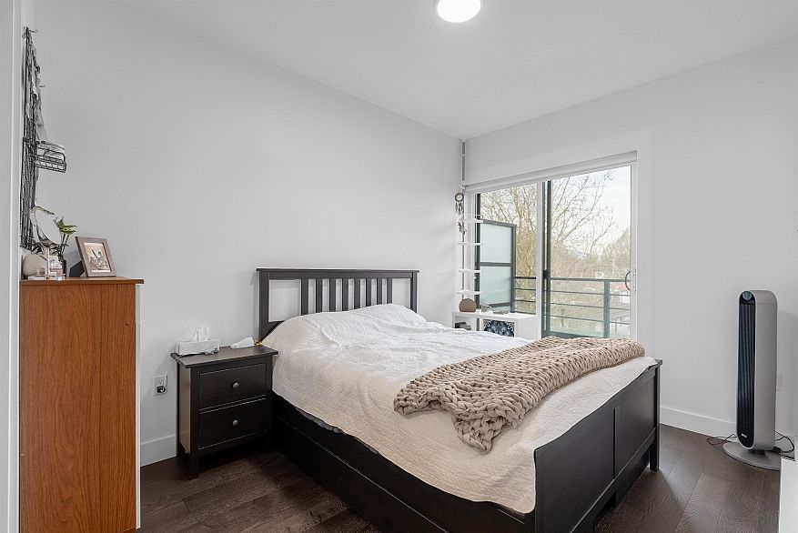 405 2666 Duke Street