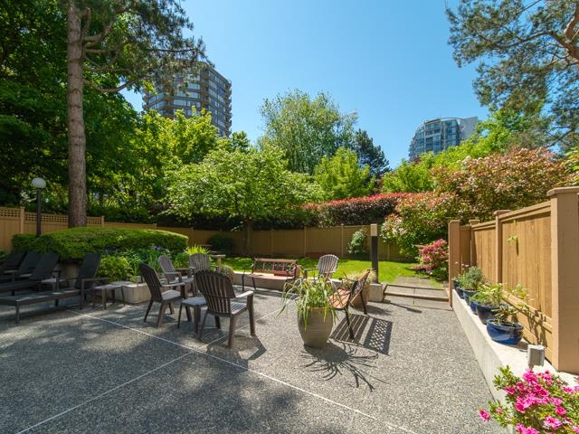 1403 1725 Pendrell Street