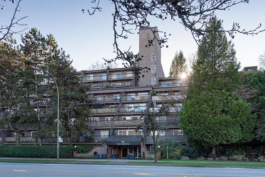 809 756 Great Northern Way